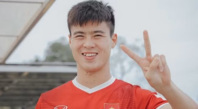10 soái ca khiến fan 'điêu đứng' của bóng đá Việt Nam 