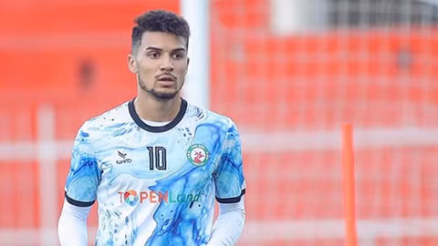 5. Hendrio (Thép Xanh Nam Định): 8 bàn. Cầu thủ nào dẫn đầu danh sách Vua phá lưới V-League 2023/24?
