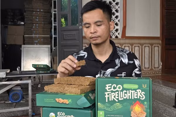 Anh Nguyễn Xuân Tài nói về sản phẩm đưa ra thế giới.