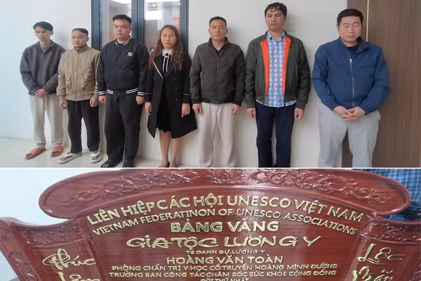 Biển hiệu của phòng chẩn trị y học cổ truyền Hoàng Minh Đường cùng nhóm người liên quan bị bắt giữ.
