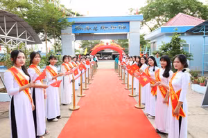 Rạng rỡ ngày khai giảng ở vùng Đất Mũi, Cà Mau
