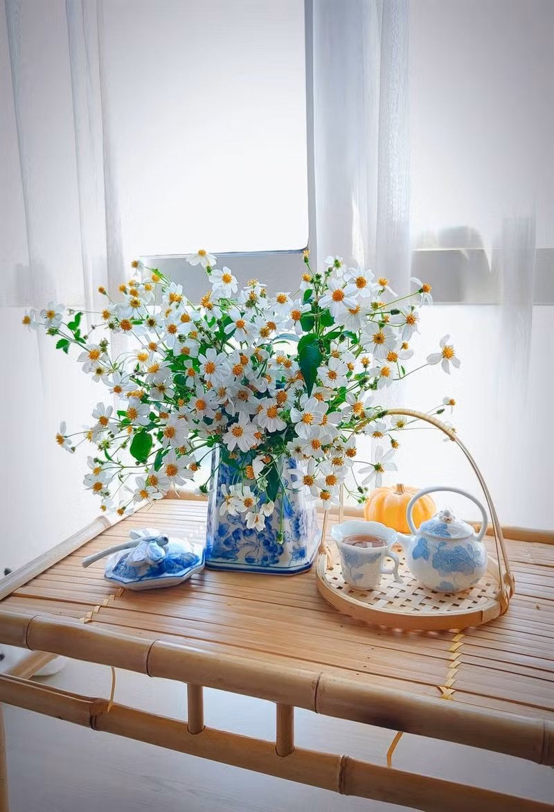 Những bình hoa dại đầy nghệ thuật của chị Cherry Ly. 5.jpg