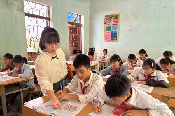 Dù phải trải qua nhiều gian nan, song giáo dục Điện Biên vẫn đạt nhiều thành tích nổi bật năm học 2024-2025.