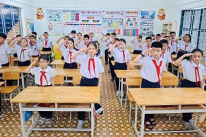 'Siêu trường' tại Khánh Hòa tăng cường ứng dụng AI trong quản lý