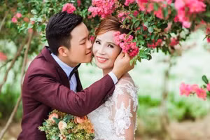 Cặp đôi lệch tuổi Thu Sao - Hoa Cương vướng tin đồn ly hôn