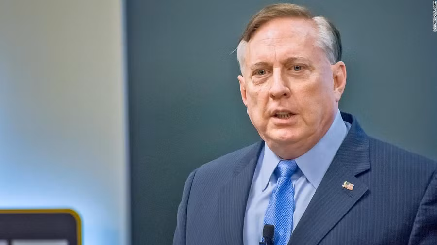 Đại tá Douglas Macgregor, cựu cố vấn cấp cao của Lầu Năm Góc.