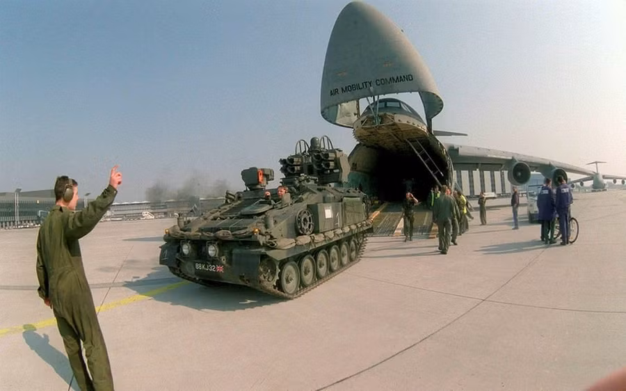 Hệ thống phòng không Stormer HVM.