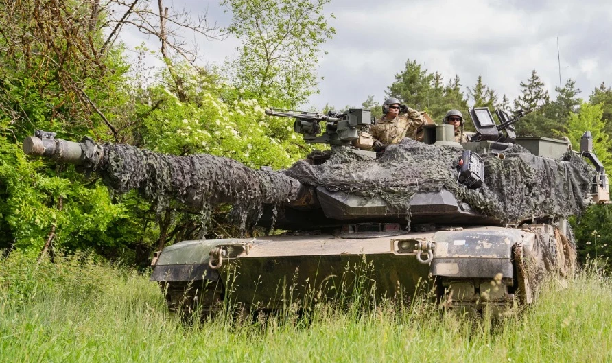 Xe tăng M1 Abrams.