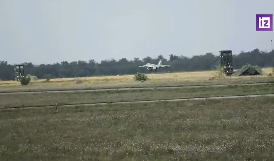 Hệ thống S-350 xuất hiện gần biên giới Ukraine.