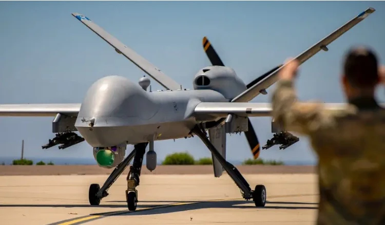 Máy bay tấn công không người lái MQ-9A Reaper.