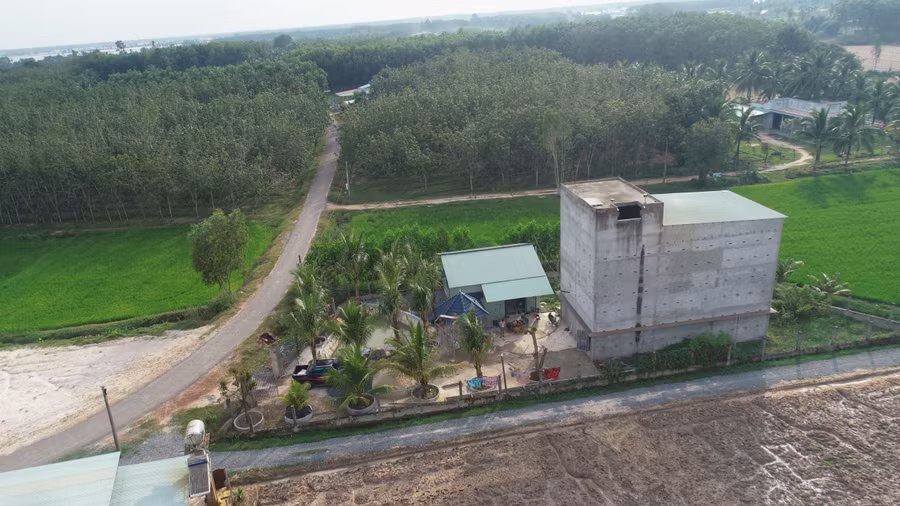 Những nhà yến cách khu dân cư dưới 300m, chủ cơ sở không được phép sử dụng loa phát thanh.