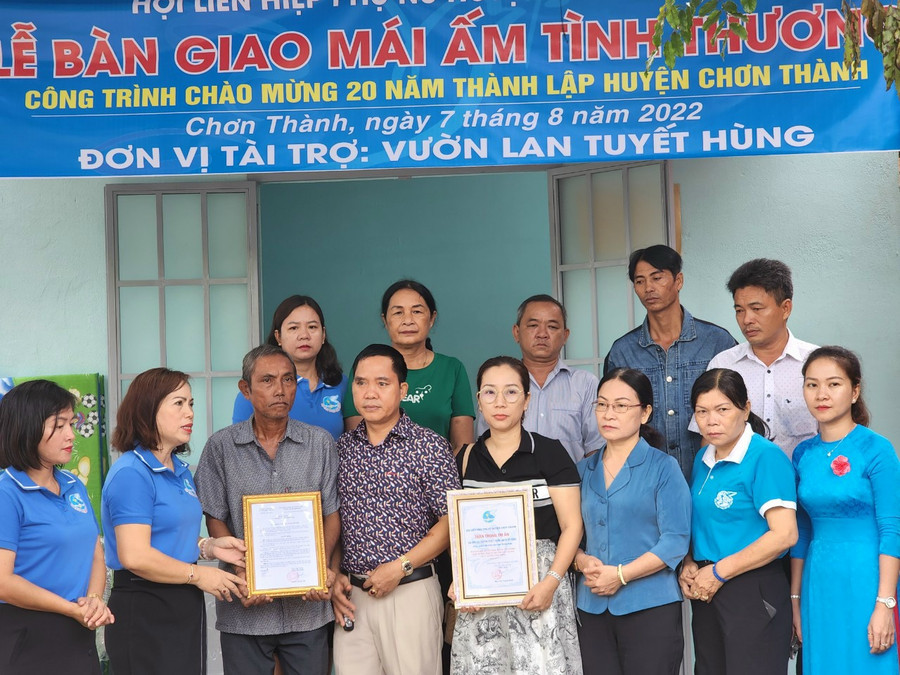 Trong Quý I/2023, Hội LHPN thị xã Chơn Thành đã tổ chức nhiều hoạt động hỗ trợ đời sống cho hội viên nghèo, gia đình có hoàn cảnh khó khăn trên địa bàn. Trong Quý I/2023, Hội LHPN thị xã Chơn Thành đã tổ chức nhiều hoạt động hỗ trợ đời sống cho hội viên nghèo, gia đình có hoàn cảnh khó khăn trên địa bàn.