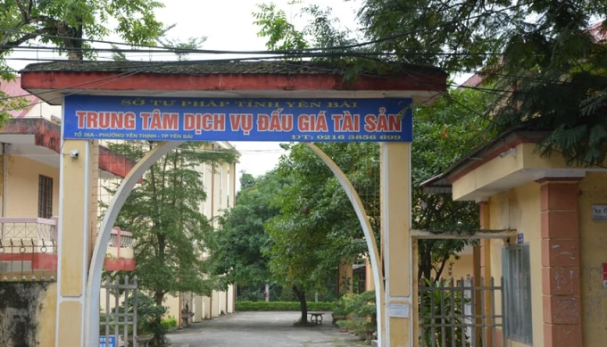 Trung tâm đấu giá tỉnh Yên Bái