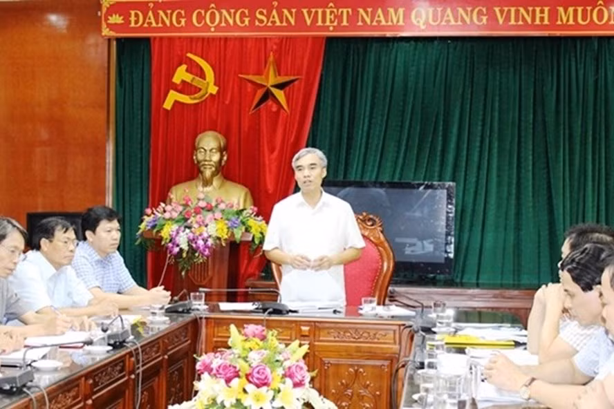 Hình ảnh công bố kết luận thanh tra về sai phạm trong mua sắm trang thiết bị, vật tư y tế tại Thái Bình