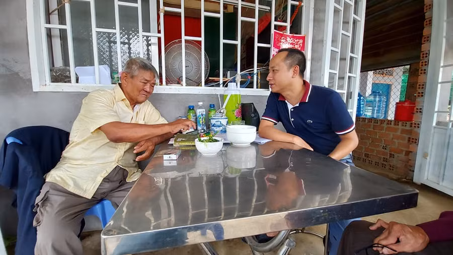 Ông Nguyễn Tăng Thắng (83 tuổi) người có đơn trao đổi với phóng viên Báo GD&amp;TĐ