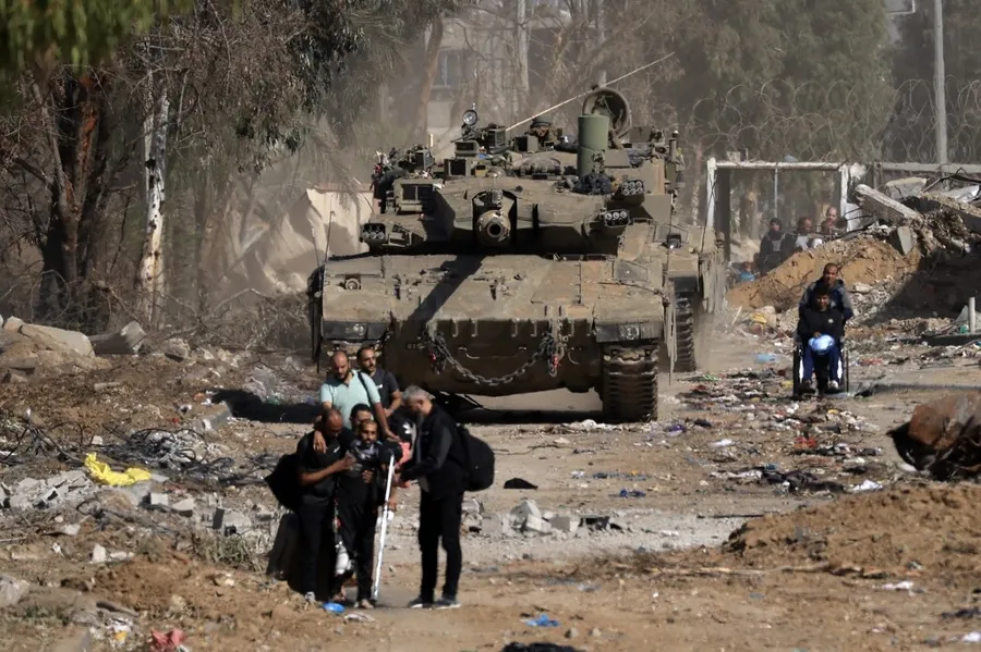Nhiều người dân Gaza phải rời bỏ nhà cửa do chiến dịch tấn công của IDF.