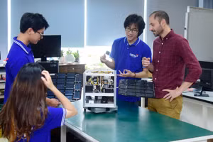 Sinh viên Trường ĐH Khoa học và Công nghệ Hà Nội.