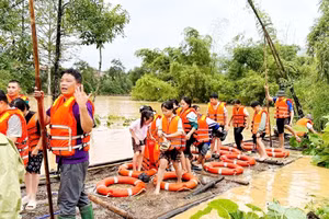Trẻ em là nhóm đối tượng nhạy cảm, dễ bị ảnh hưởng tâm lý bởi thiên tai. Ảnh minh hoạ/internet