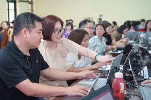 Cần thiết xây dựng Khung năng lực AI cho giáo viên nhằm hỗ trợ đội ngũ thầy, cô thích ứng với công nghệ, đồng thời đáp ứng yêu cầu đổi mới giáo dục.