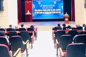 Toàn cảnh Lễ khai giảng.