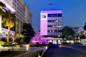 Trường ĐH Xây dựng Hà Nội.