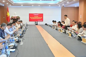 Toàn cảnh tọa đàm.