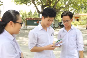 Cần đổi mới căn bản và toàn diện phương thức và nội dung thi cử. Ảnh minh họa: TG.