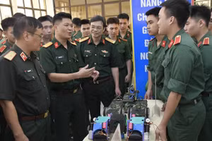 Tuổi trẻ Học viện Kỹ thuật Quân sự sáng tạo khoa học.