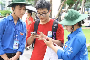 Thí sinh dự thi đánh giá năng lực năm 2025 do Trường Đại học Sư phạm Hà Nội tổ chức.