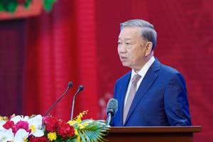 Tổng Bí thư Tô Lâm phát biểu tại buổi gặp mặt đại diện nhà giáo, cán bộ quản lý giáo dục.