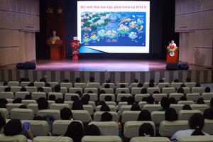 Toàn cảnh khai mạc Kỳ thi học sinh giỏi cấp Trường ĐH Sư phạm Hà Nội năm học 2025 – 2026.