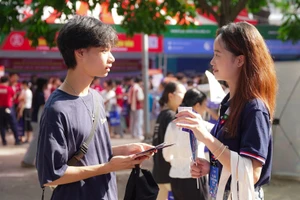 Thí sinh tham dự Ngày hội lựa chọn nguyện vọng xét tuyển năm 2025.