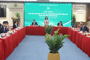 Toàn cảnh Hội nghị.