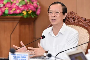Thứ trưởng Thường trực Bộ GD&ĐT Phạm Ngọc Thưởng.