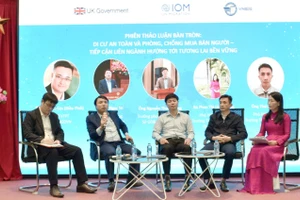 Trong khuôn khổ của hội thảo đã diễn ra Tọa đàm liên quan đến chủ đề về di cư an toàn và phòng chống mua bán người.