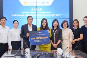 Công ty Cổ phần Five-Star E-Learning (FSEL) tài trợ 1 triệu tài khoản học miễn phí cho đội ngũ giáo viên không chuyên ngữ.