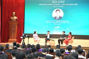 Toàn cảnh tọa đàm.