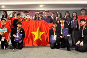 Đoàn học sinh Việt Nam xuất sắc giành giải cao tại Kỳ thi Olympic Hóa học Châu Á AChO năm 2025.