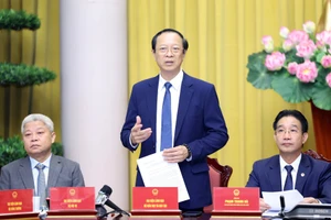 Thứ trưởng Phạm Ngọc Thưởng phát biểu tại buổi họp báo - Ảnh: VGP.