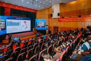 Toàn cảnh hội nghị tổng kết công tác phòng, chống bệnh truyền nhiễm năm 2024.