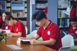 Sinh viên Trường ĐH Việt Nhật