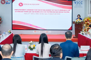 Toàn cảnh buổi lễ.