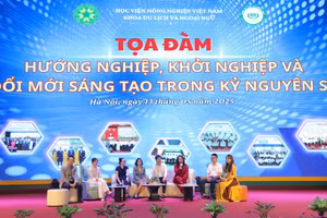 Trong khuôn khổ của hội nghị đã diễn ra Tọa đàm “Hướng nghiệp, Khởi nghiệp và Đổi mới sáng tạo trong kỷ nguyên số”.