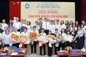 Hội nghị Sinh viên nghiên cứu khoa học của Học viện Quản lý giáo dục diễn ra thành công tốt đẹp.