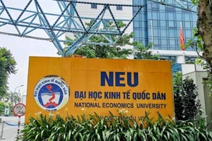 Đại học Kinh tế Quốc dân là cơ sở giáo dục đại học công lập trực thuộc Bộ GD&ĐT.