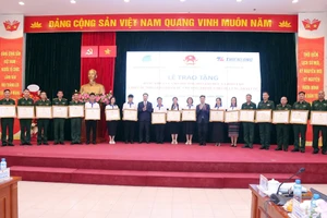 80 thầy, cô giáo tiêu biểu đã được nhận Bằng khen của Bộ trưởng Bộ GD&ĐT.