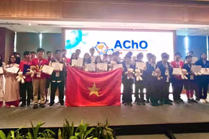 Đoàn Việt Nam xuất sắc giành 44 giải thưởng tại Kỳ thi Olympic Hóa học Châu Á.