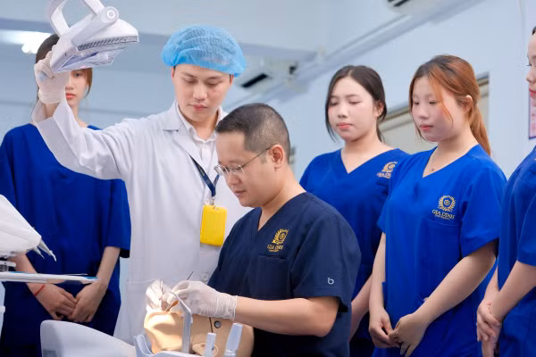 Sinh viên khối ngành sức khỏe Trường Đại học Gia Định. Ảnh: NTCC.