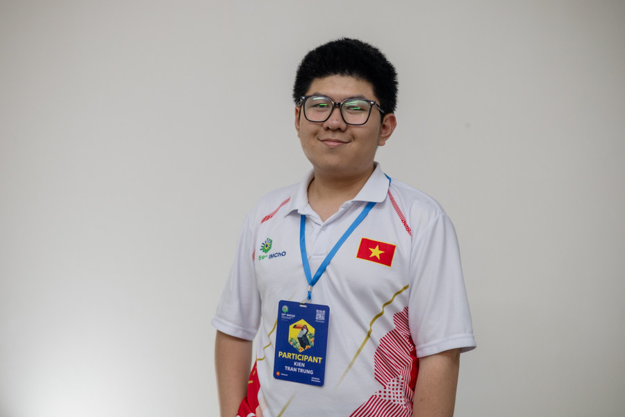 Trần Trung Kiên. Ảnh: BTC IMChO hoc-sinh-viet-nam-chinh-phuc-ky-thi-hoc-thuat-kho-nhat-the-gioi-3.jpg