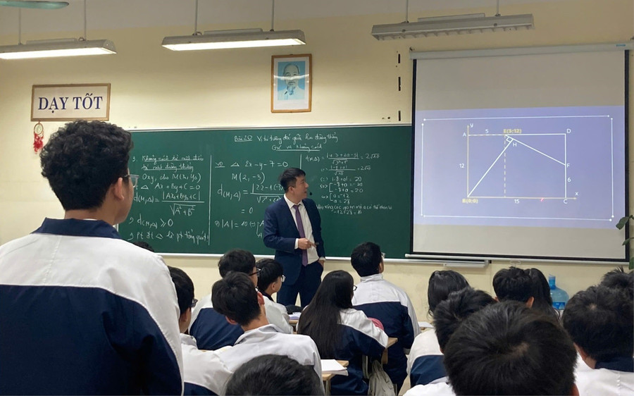 Một lớp học của Trường THPT Trần Phú - Hoàn Kiếm (Hà Nội). Ảnh: Website nhà trường phat-trien-doi-ngu-nha-giao5.jpg